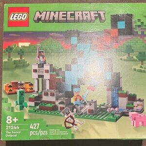 Lego Minecraft The Sword Outpost - Green, Blue, Gray, Pink